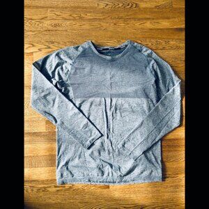 EUC Nike Dri-Fit Running Long Sleeve Shirt - Lt Blue - X-Large